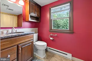 2125 Berry Dr, Hatfield, PA 19440 - Photo 26
