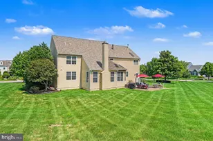 396 Augusta Dr, Telford, PA 18969 - Photo 8