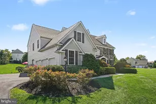 396 Augusta Dr, Telford, PA 18969 - Photo 4