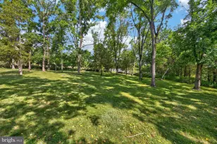 1341 Meadowview Dr, Pottstown, PA 19464 - Photo 42