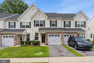 405 Sweet Bay Ln, Norristown, PA 19403 - Photo 2