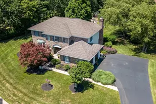 582 Weikel Rd, Lansdale, PA 19446 - Photo 2