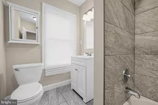 927 Spring Mill Ave, Conshohocken, PA 19428 - Photo 10