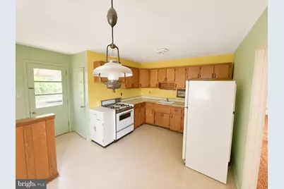 210 Fern Avenue, Willow Grove, PA 19090 - Photo 8