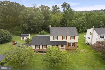 25 Iroquois Drive, Royersford, PA 19468 - Photo 4