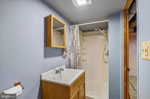 406 W Fornance St, Norristown, PA 19401 - Photo 14