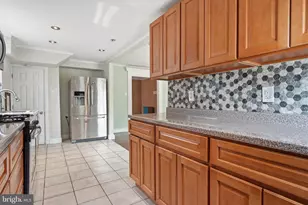 2390 Philmont Ave, Huntingdon Valley, PA 19006 - Photo 4