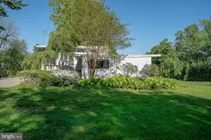 701 Mt Pleasant Rd, Bryn Mawr, PA 19010 - Photo 1