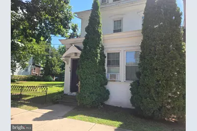 870 E High Street, Pottstown, PA 19464 - Photo 2