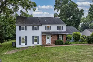 36 Harper Ln, North Wales, PA 19454 - Photo 6