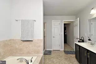 245 Sumner Ct, Harleysville, PA 19438 - Photo 24