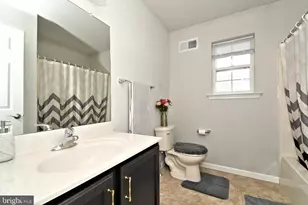 245 Sumner Ct, Harleysville, PA 19438 - Photo 32
