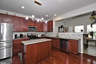 245 Sumner Ct, Harleysville, PA 19438 - Photo 6