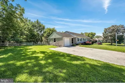215 S Henderson Road, King of Prussia, PA 19406 - Photo 2