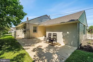 215 S Henderson Rd, King of Prussia, PA 19406 - Photo 36