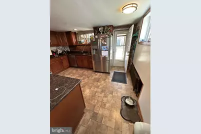 153 W 6th Avenue, Conshohocken, PA 19428 - Photo 6
