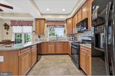 378 Harrington Way, Souderton, PA 18964 - Photo 10