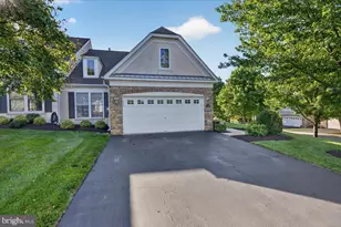 378 Harrington Way, Souderton, PA 18964 - Photo 2