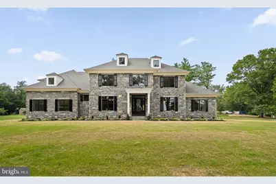 725 W Curry Drive, Blue Bell, PA 19422 - Photo 1