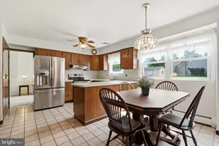925 Fillmore Rd, Norristown, PA 19403 - Photo 16