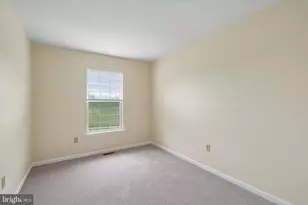 317 W 6th St, East Greenville, PA 18041 - Photo 18