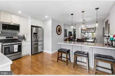 303 E Hector Street, Conshohocken, PA 19428 - Photo 2
