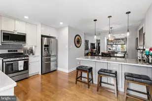303 E Hector St, Conshohocken, PA 19428 - Photo 2