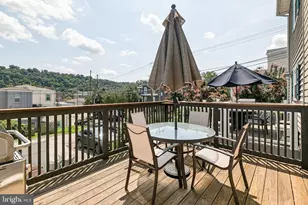 303 E Hector St, Conshohocken, PA 19428 - Photo 6