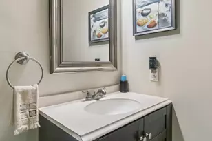 303 E Hector St, Conshohocken, PA 19428 - Photo 22