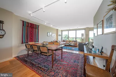 1001 City Avenue #E-1018, Wynnewood, PA 19096 - Photo 2
