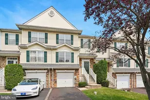 475 Glenn Rose Cir, King of Prussia, PA 19406 - Photo 1