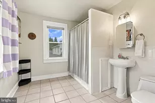 10 W Township Line Rd, Norristown, PA 19401 - Photo 18