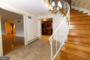 3883 Dempsey Ln, Huntingdon Valley, PA 19006 - Photo 6