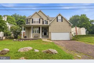 311 Main Street, Schwenksville, PA 19473 - Photo 2
