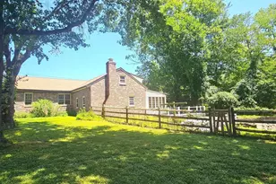 2247 E Orvilla Rd, Hatfield, PA 19440 - Photo 6