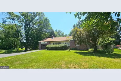 2247 E Orvilla Road, Hatfield, PA 19440 - Photo 2