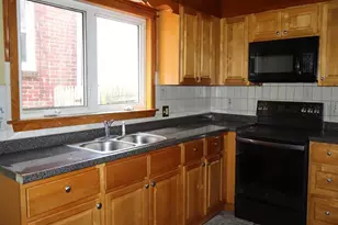 931 W Marshall St, Norristown, PA 19401 - Photo 14