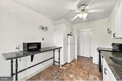 1001 City Avenue #E709, Wynnewood, PA 19096 - Photo 10
