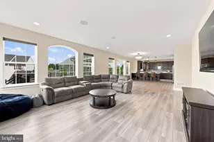 119 Markley Farm Cir, West Norriton, PA 19403 - Photo 10