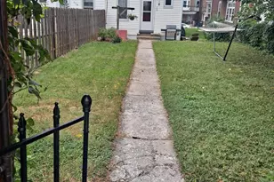 707 Stanbridge St, Norristown, PA 19401 - Photo 38