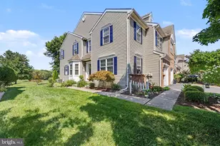 138 Jordan Ct, Royersford, PA 19468 - Photo 2