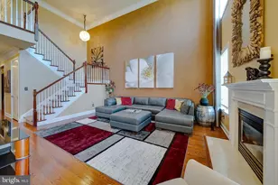 108 Carriage Ct, Plymouth Meeting, PA 19462 - Photo 2