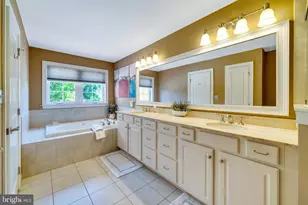 108 Carriage Ct, Plymouth Meeting, PA 19462 - Photo 16