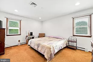 360 Oak Dr, Harleysville, PA 19438 - Photo 16