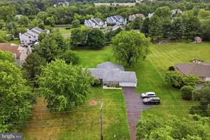 360 Oak Dr, Harleysville, PA 19438 - Photo 26