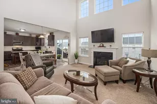 2216 Sunnyvale Dr, Pennsburg, PA 18073 - Photo 6