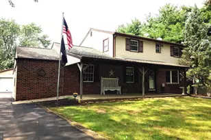 571 Township Line Rd, Telford, PA 18969 - Photo 1