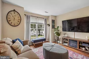 105 Teakwood, Norristown, PA 19401 - Photo 4