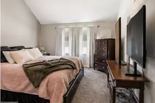 228 Militia Ct, Collegeville, PA 19426 - Photo 8