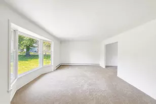 1045 Maykut Ave, Collegeville, PA 19426 - Photo 6